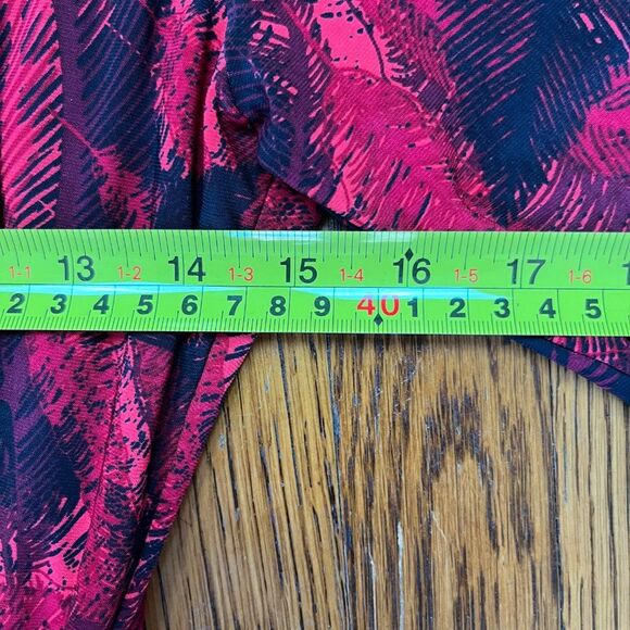 NORMA KAMALI Red & Black Feather Print Faux Wrap Stretch Dress   Women's Size L - Picture 9 of 10